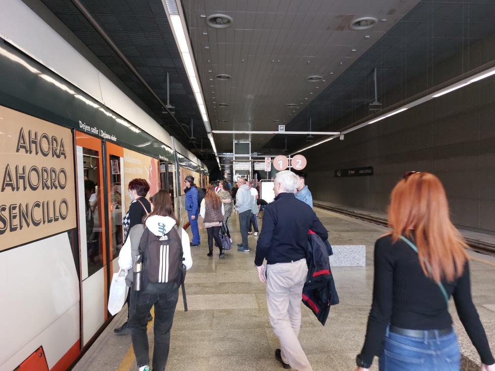 260413 FGV foto viajeros+marzo+TRAM