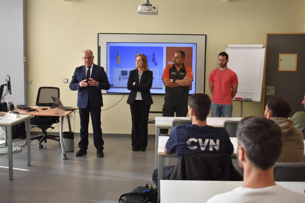 Formació especial de bombers