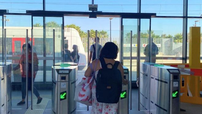 Una estación de Metrovalencia Una estación de Metrovalencia