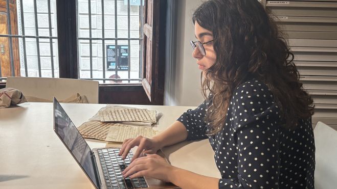Proceso de digitalización en el Museo de la Seda de Valencia
