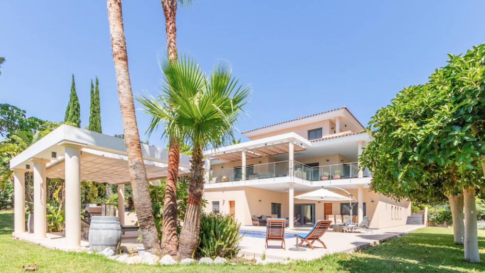 Casa con jardín y piscina en la Comunitat Valenciana - Engel & Völkers