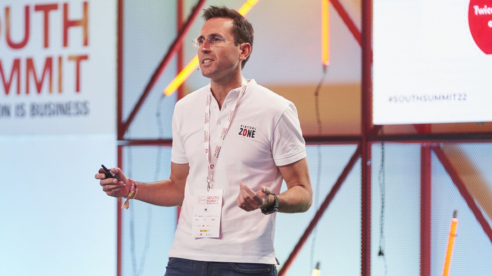 Enric Costa de Virtual Zone