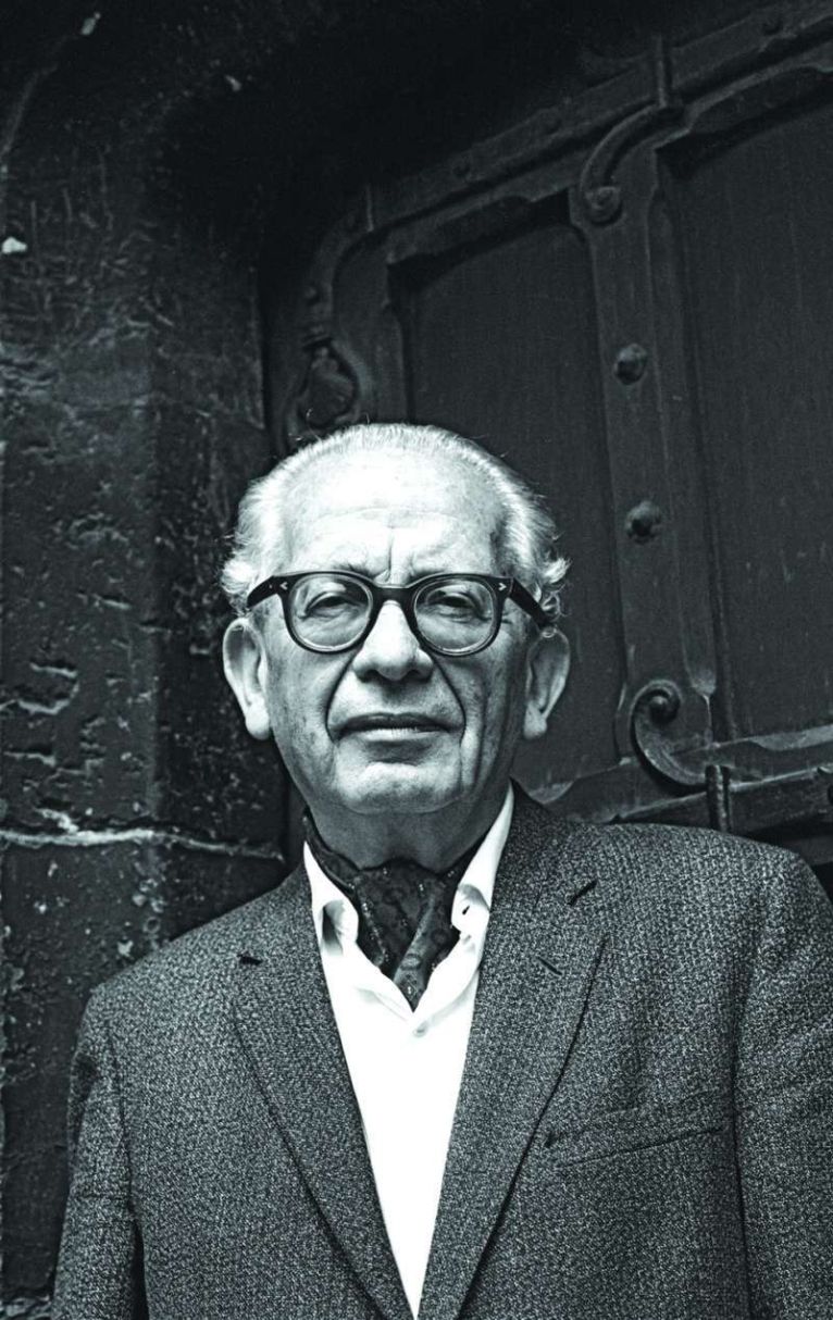Max Aub. Fotografia d'Antonio Galvez. Paris 1969 Fundació Max Aub Max Aub. Fotografia d'Antonio Galvez. Paris 1969 Fundació Max Aub