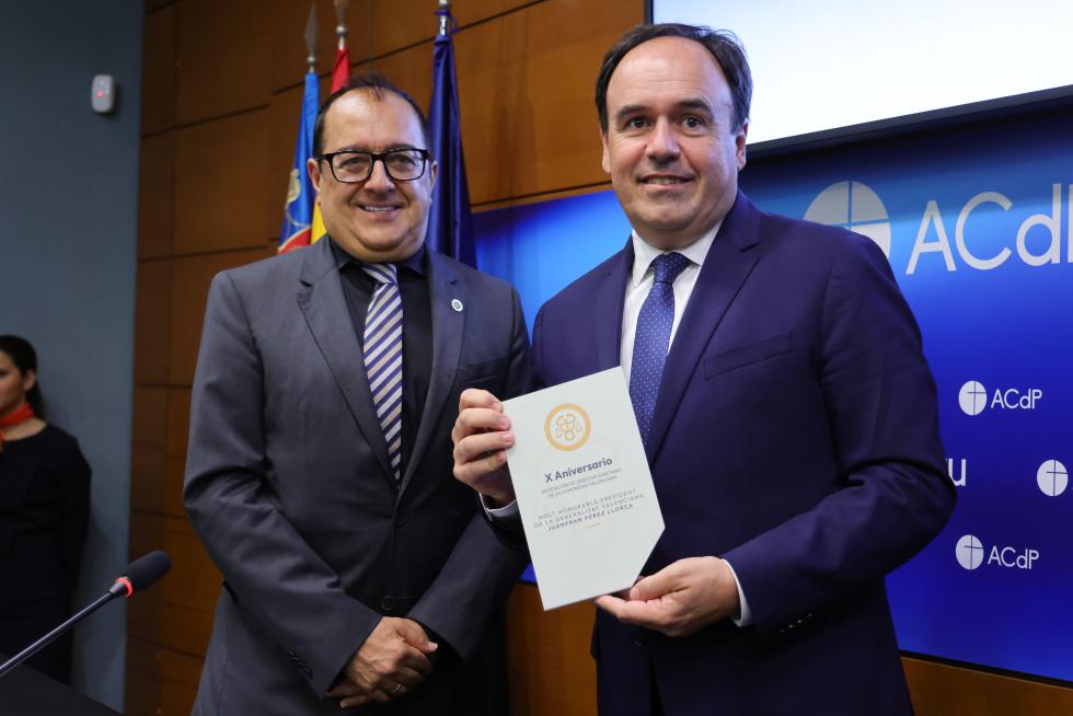 Pérez Llorca. Pérez Llorca.