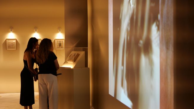 Frida Kahlo by Woman Experiences Frida Kahlo by Woman Experiences