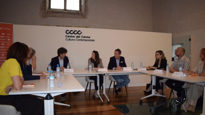Diálogos sobre el futuro ·“La actual situación de la cultura en Valencia y su futuro” Diálogos sobre el futuro ·“La actual situación de la cultura en Valencia y su futuro”