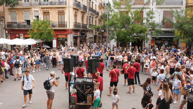 Una campanya de sensibilització d'AVETID (Vicente A. Jiménez) Una campanya de sensibilització d'AVETID (Vicente A. Jiménez)