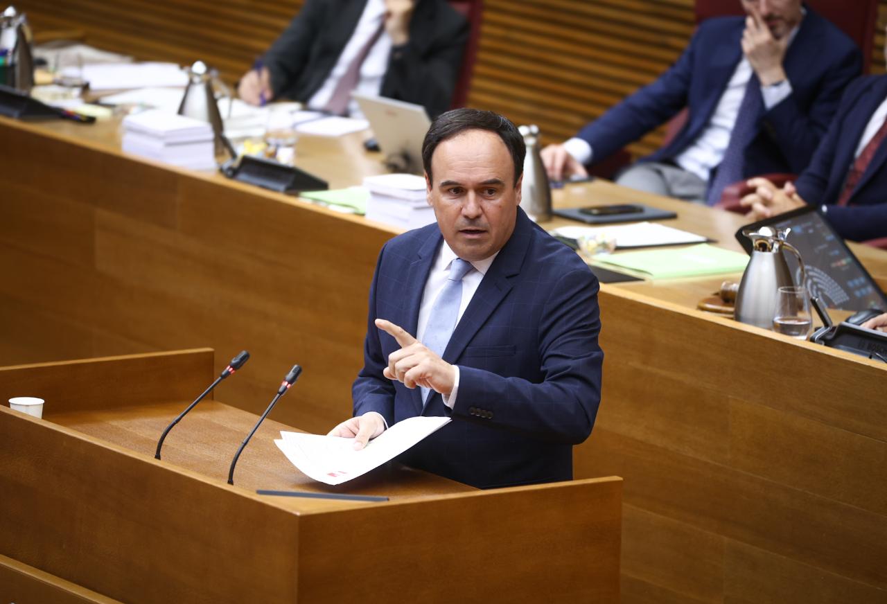 Pérez Llorca en les Corts Pérez Llorca en les Corts