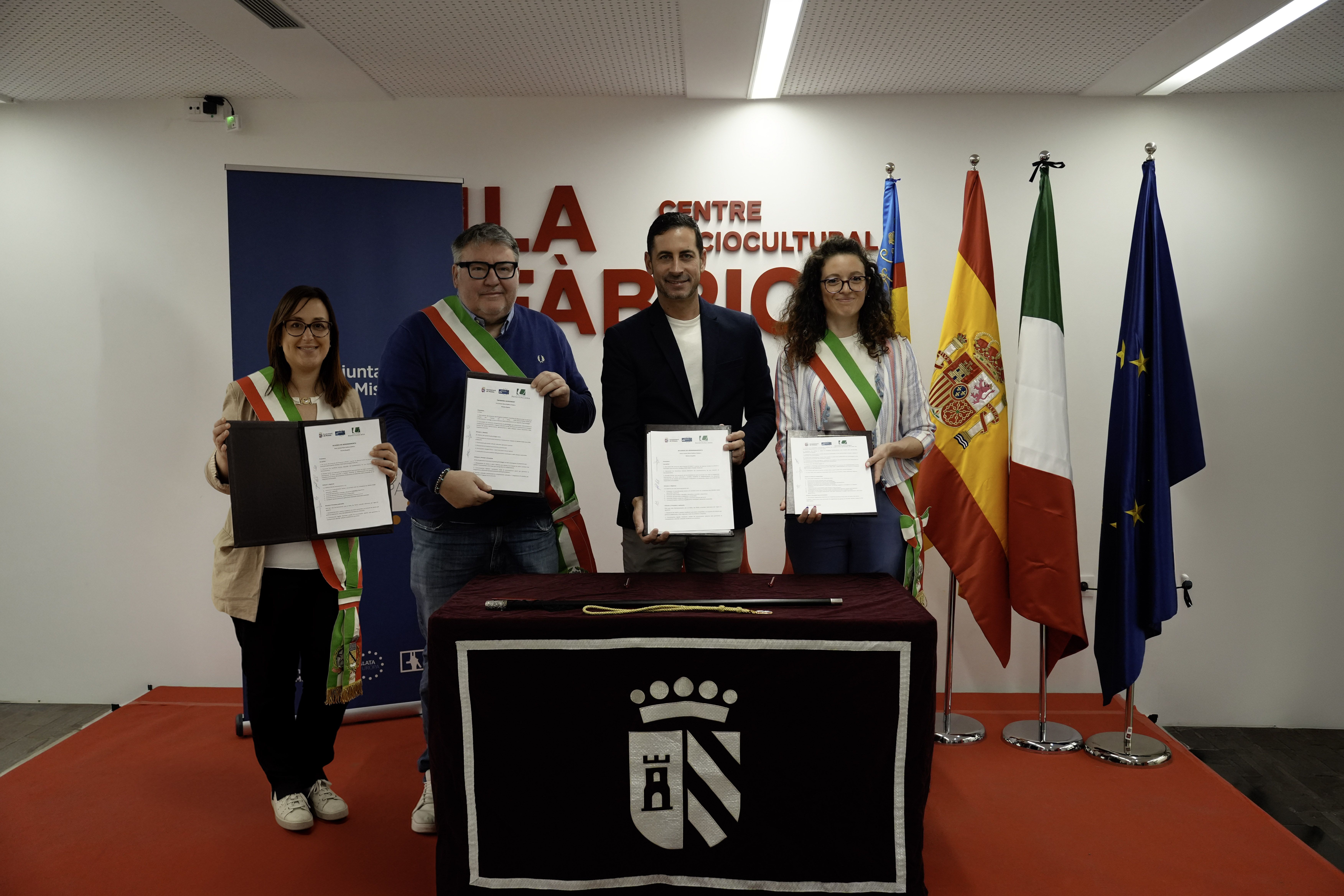 Alcaldes italianos con Carlos F. Bielsa