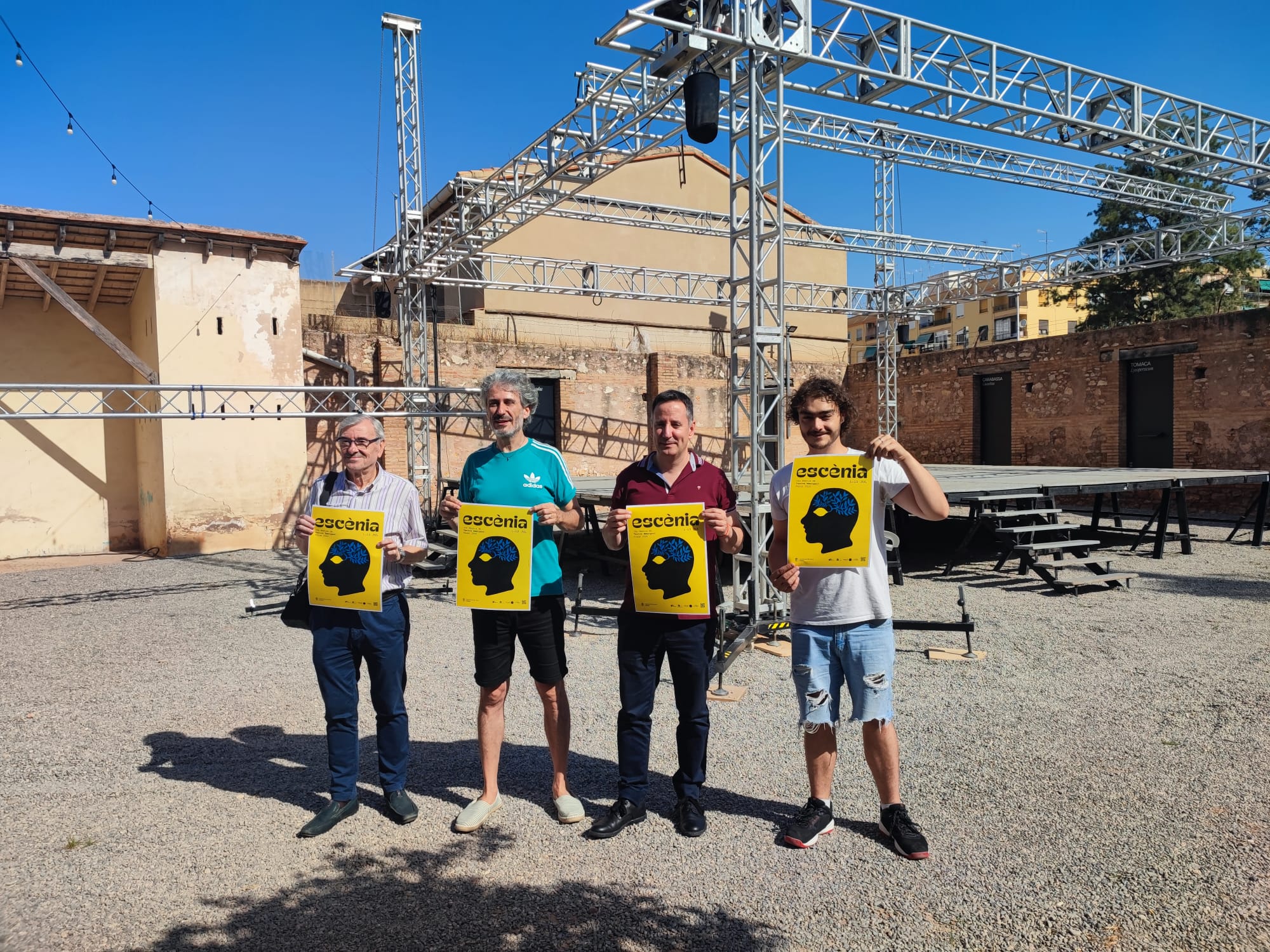 Presentació d'Escènia a la Casa dels Artillers de Foios
