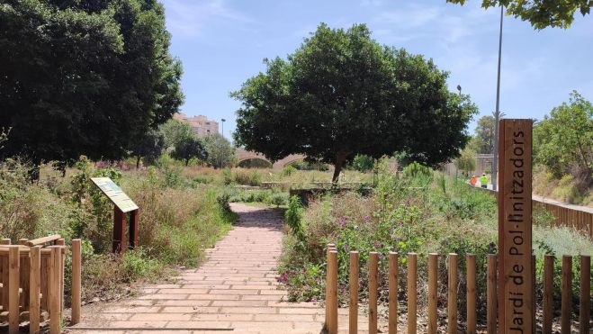  Jardín de Polinizadorrs en e Jardín del Turia