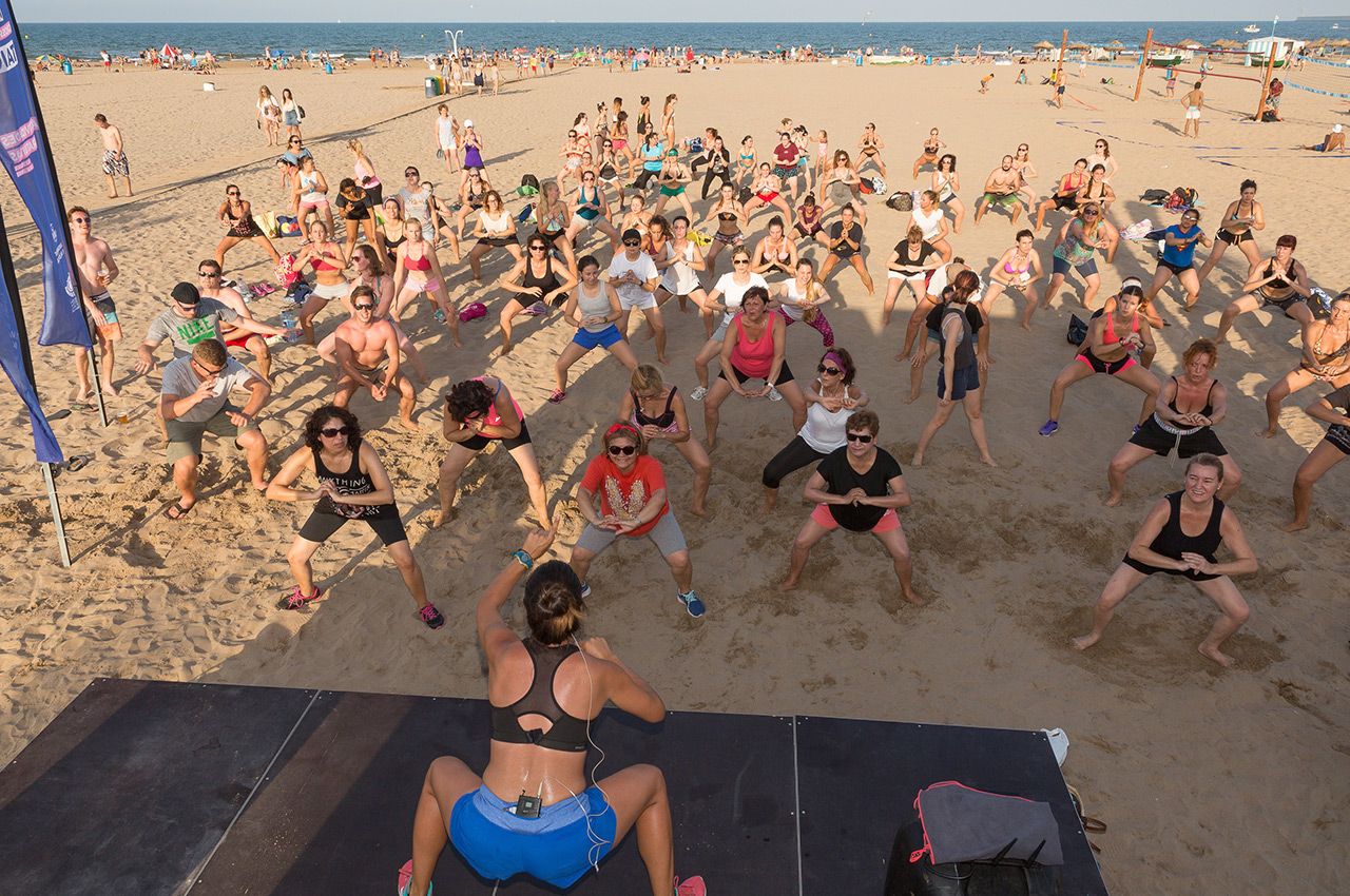 Activitats gratuïtes a la platja Activitats gratuïtes a la platja