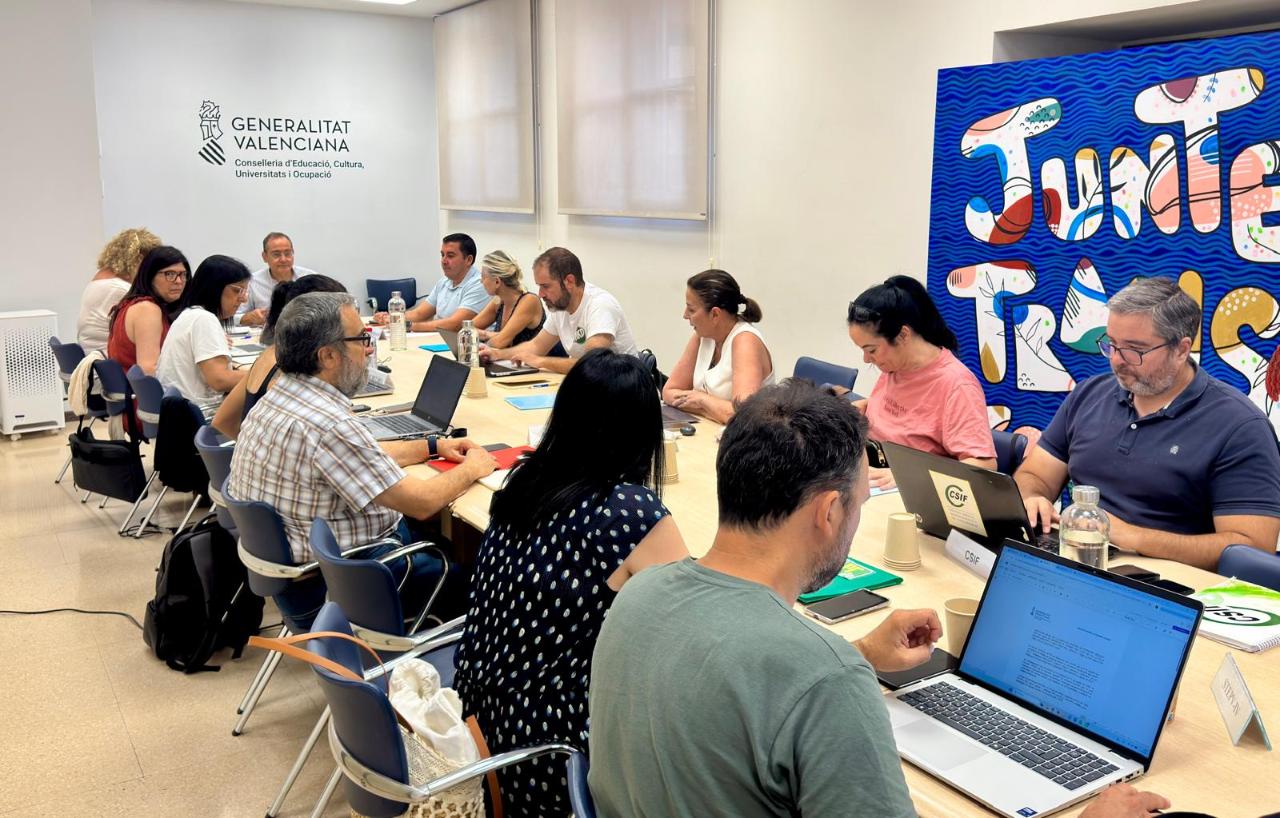 Reunión de Educación. Reunión de Educación.