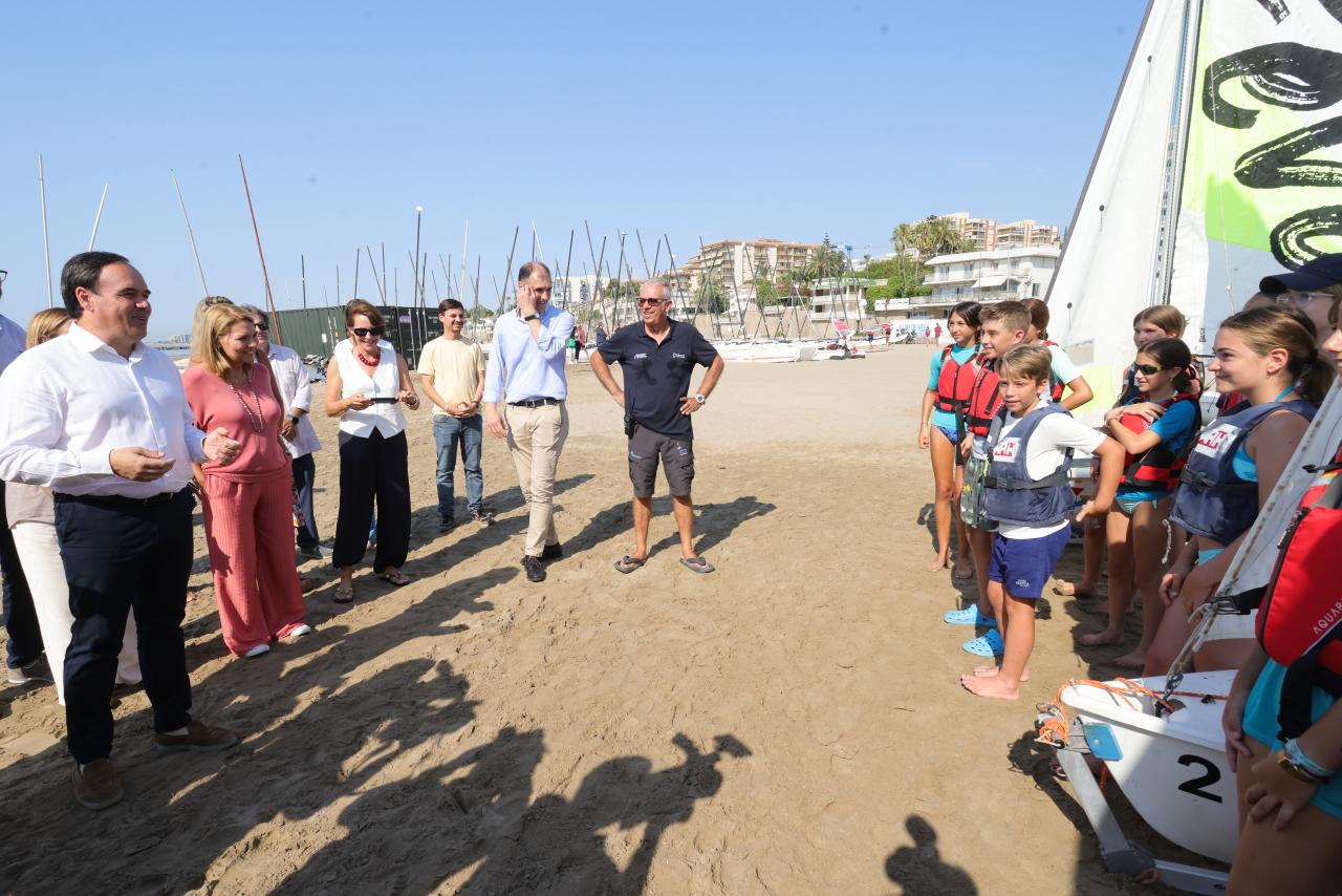 Visita de Pérez LLorca Visita de Pérez LLorca