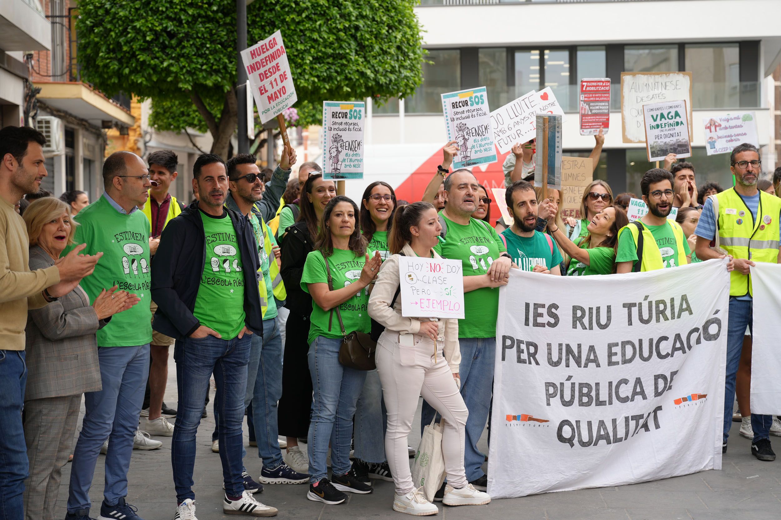 Reivindicació educativa en Mislata Reivindicació educativa en Mislata