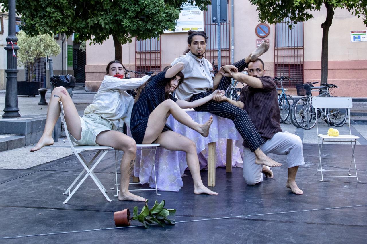 Un espectáculo de circo Un espectáculo de circo