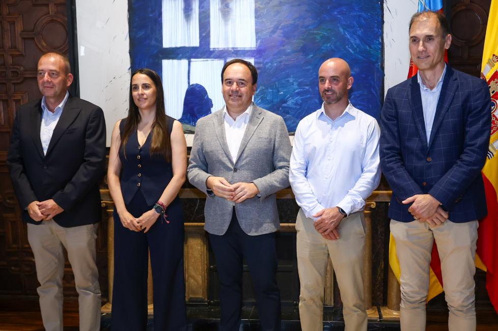 Reunión de Pérez Llorca con la Federación de Caza