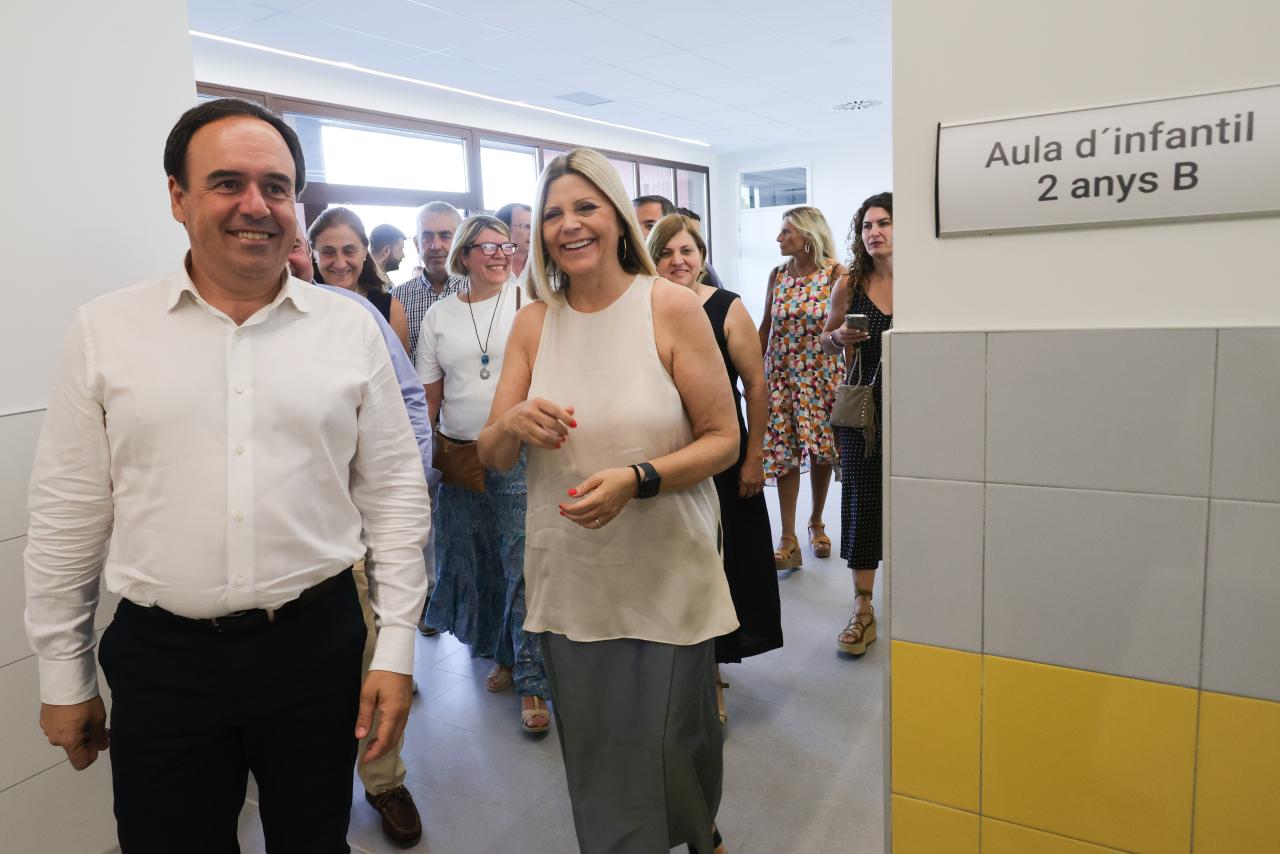 Visita a un colegio del president Pérez Llorca Visita a un colegio del president Pérez Llorca