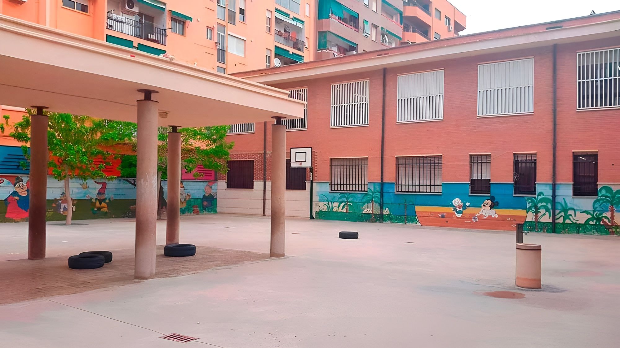Un col·legi de València Un col·legi de València