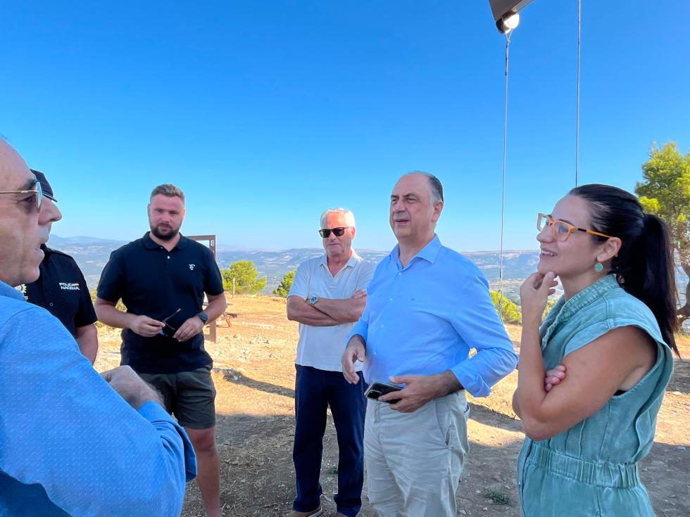 image?url=https%3A%2F%2Fcomunica.gva.es%2Fo%2Fadaptive media%2Fimage%2F413422135%2Fm%2F260805 EMER Foto1.1 recomendaciones eclipse Benassal image?url=https%3A%2F%2Fcomunica.gva.es%2Fo%2Fadaptive media%2Fimage%2F413422135%2Fm%2F260805 EMER Foto1.1 recomendaciones eclipse Benassal