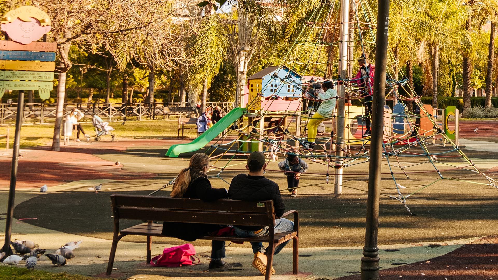 Un parc infantil Un parc infantil