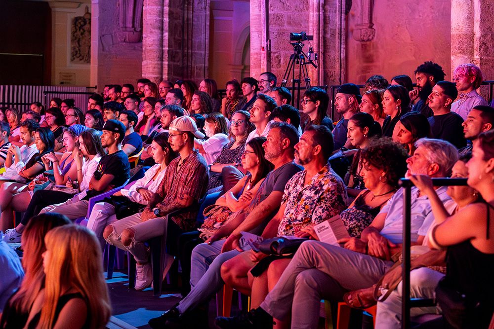 Festival Butoni - Valencia Festival Butoni - Valencia