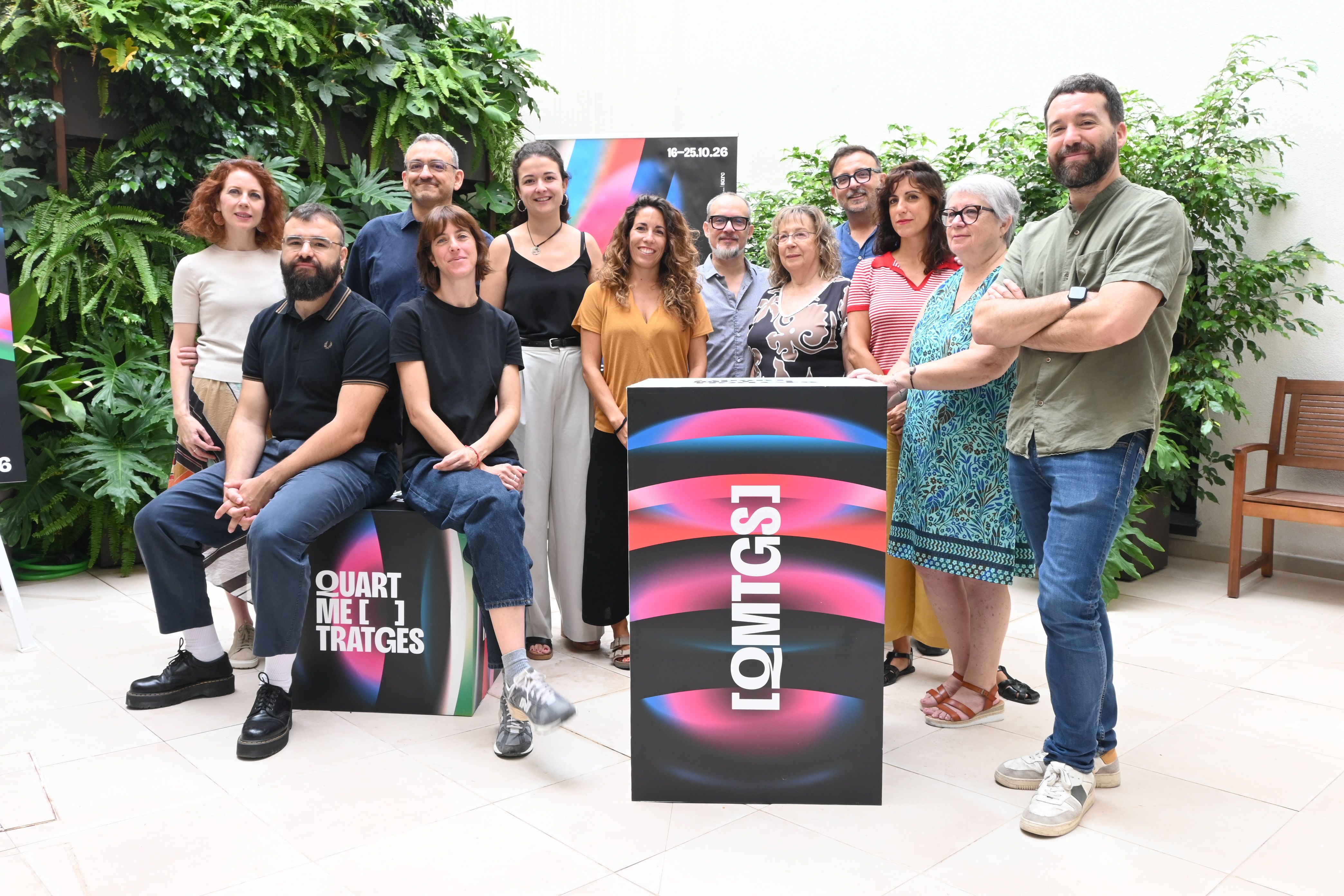 Fotografía de grupo de la organización de Quartmetratges, los jurados oficial y popular y responsables de la nueva imagen Fotografía de grupo de la organización de Quartmetratges, los jurados oficial y popular y responsables de la nueva imagen