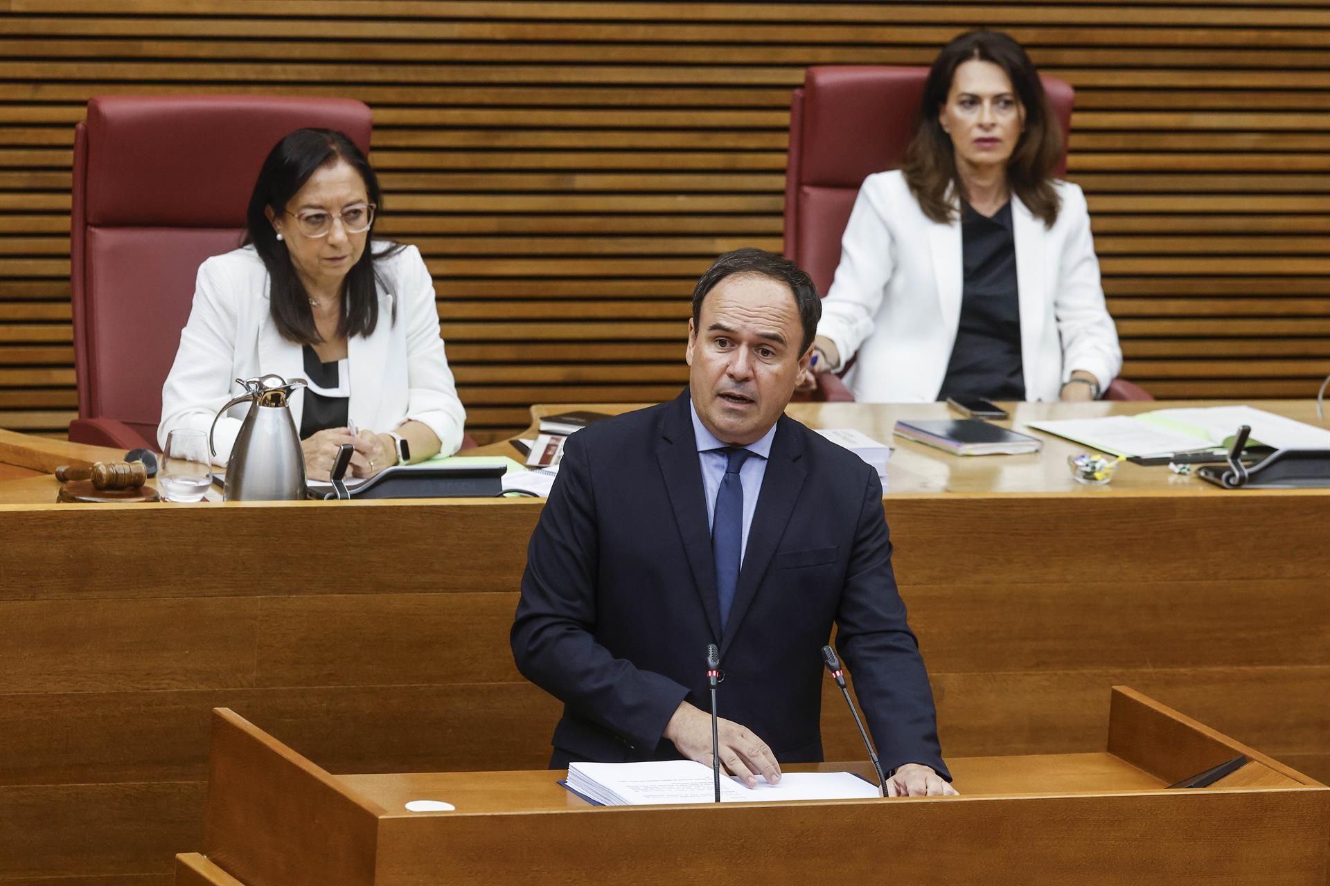 El presidente de la Generalitat Valenciana, Juanfran Pérez Llorca, durante el Debate de Política General
