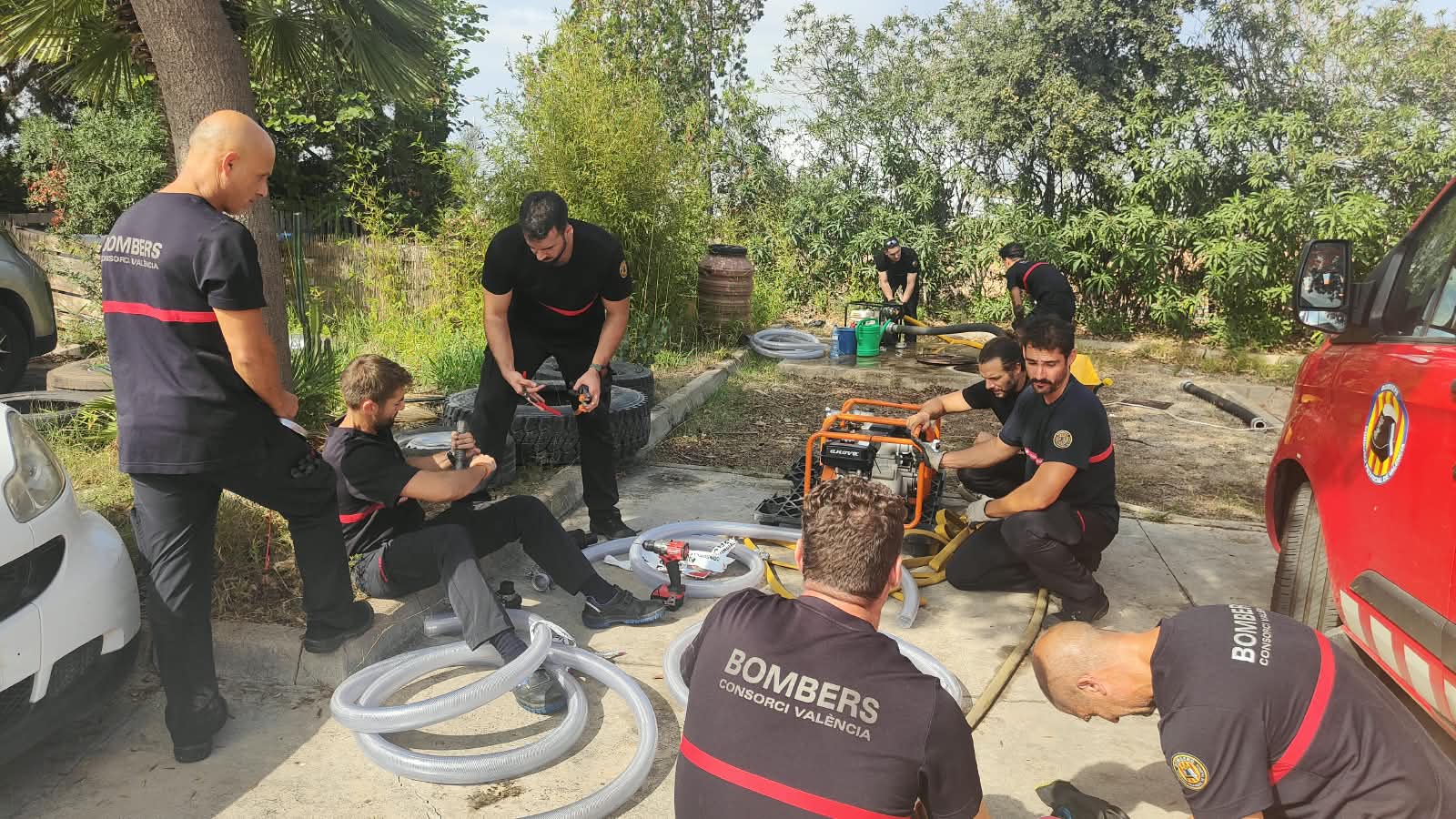 Bombers davant l'alerta roja