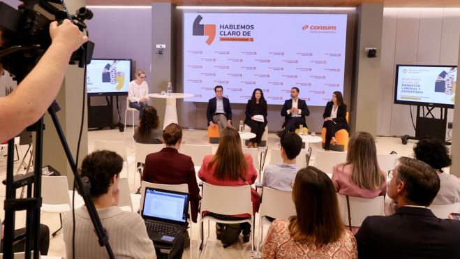 Encuentro Absentismo organizado por Consum