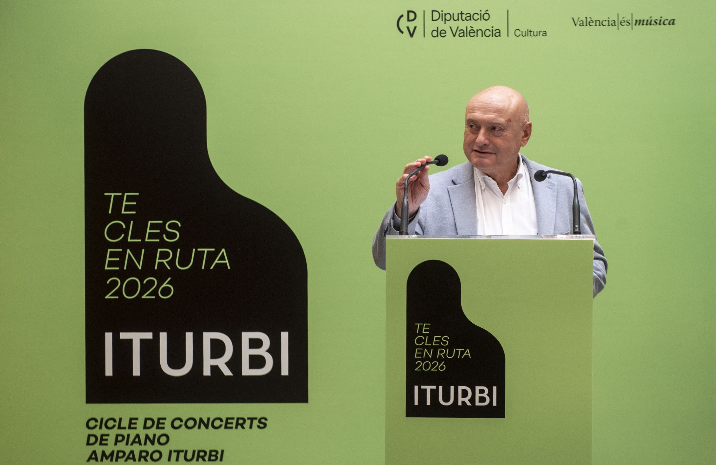 El diputat de Cultura, Paco Teruel El diputat de Cultura, Paco Teruel