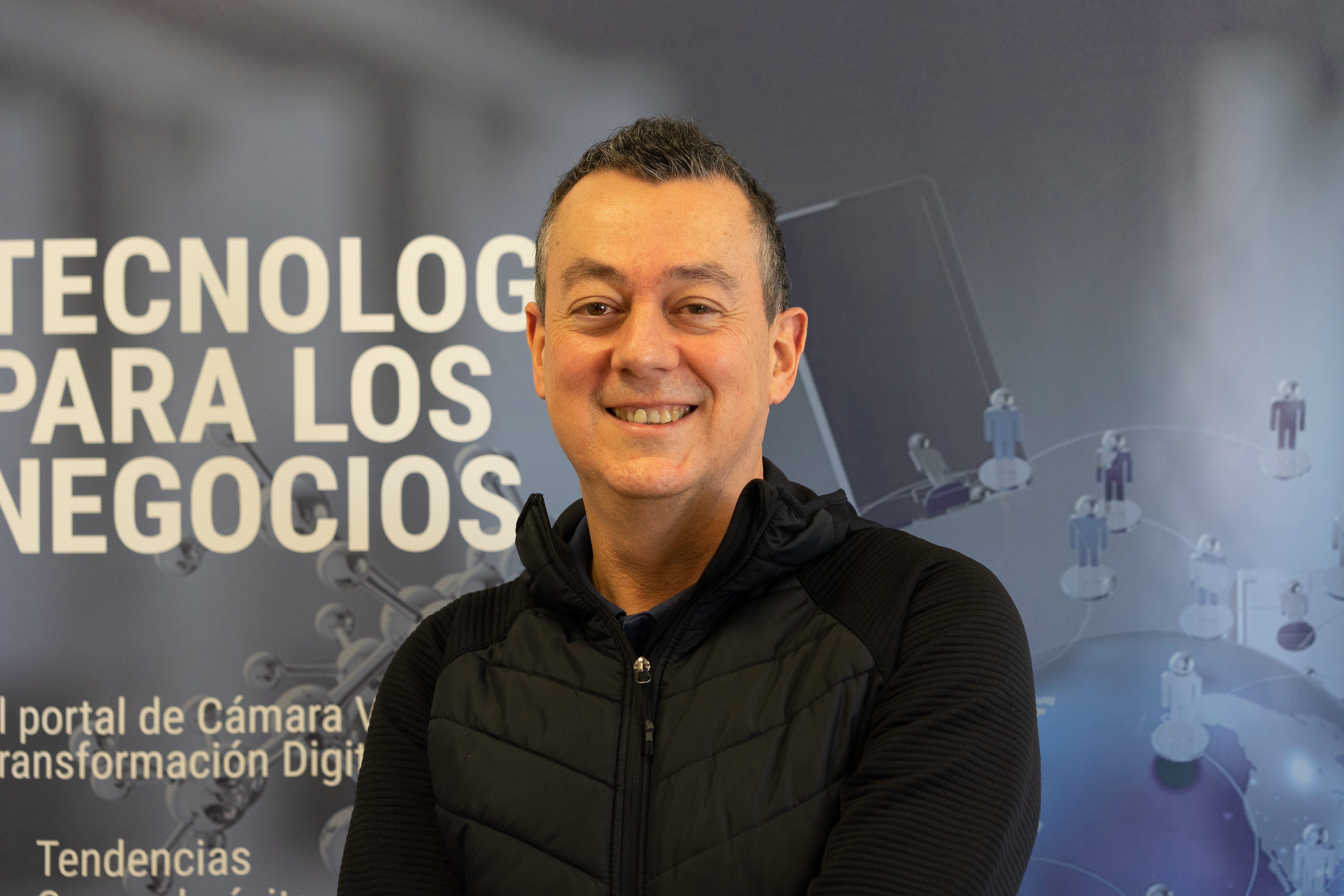 Carlos de Cózar, Cámara Valencia