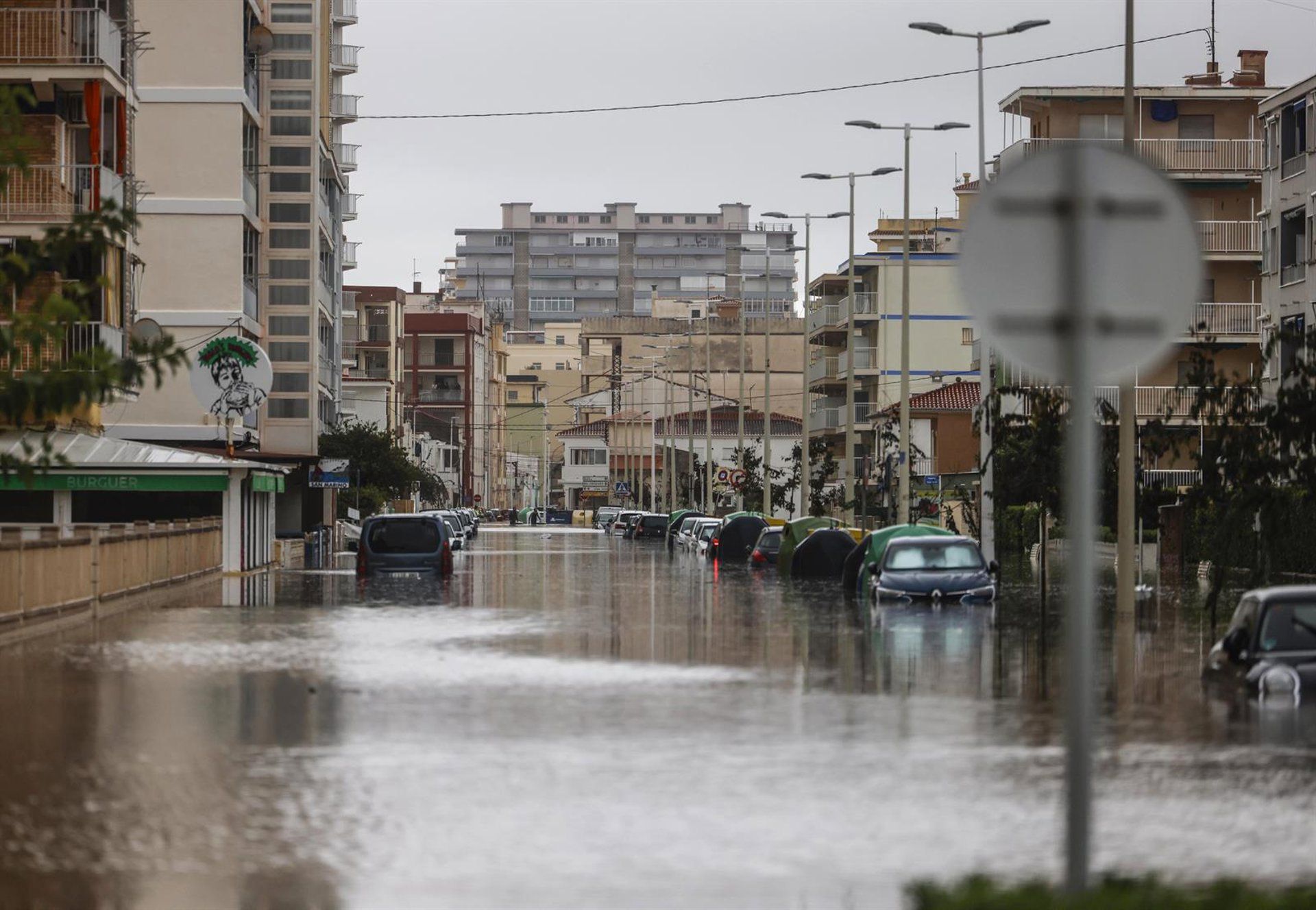 Una zona inundada, a 19 d'octubre de 2026, a Guardamar de la Safor, València - Rober Solsona - Europa Press