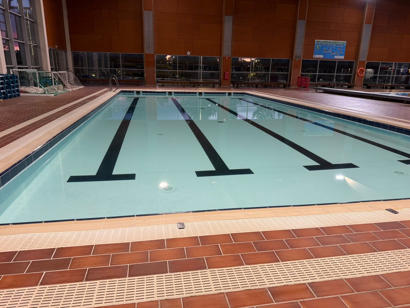 Piscina Parc Central en Torrent Piscina Parc Central en Torrent