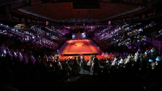 Elección de la Corte de Honor en la Fonteta Elección de la Corte de Honor en la Fonteta