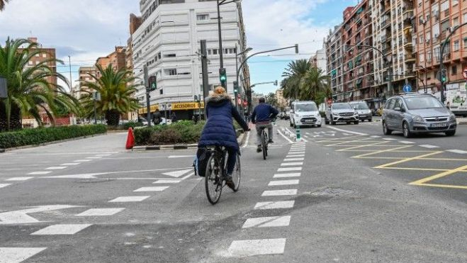 Carril bici de l'abinguda Primado Reig de València