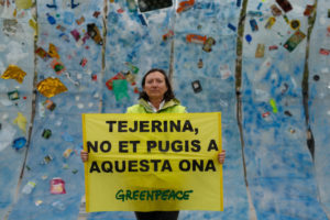 greenpeace-tejerina-no-et-pugis-a-aquesta-ona